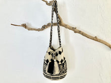 画像をギャラリービューアに読み込む, Poblado Bag Large Black