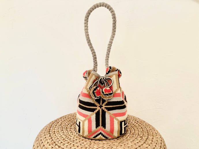 ワユー民族伝統バッグCHILA BAGS（チラバッグス）公式サイト | wayuu